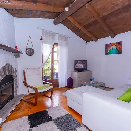 Apartment Casa Cecilia *